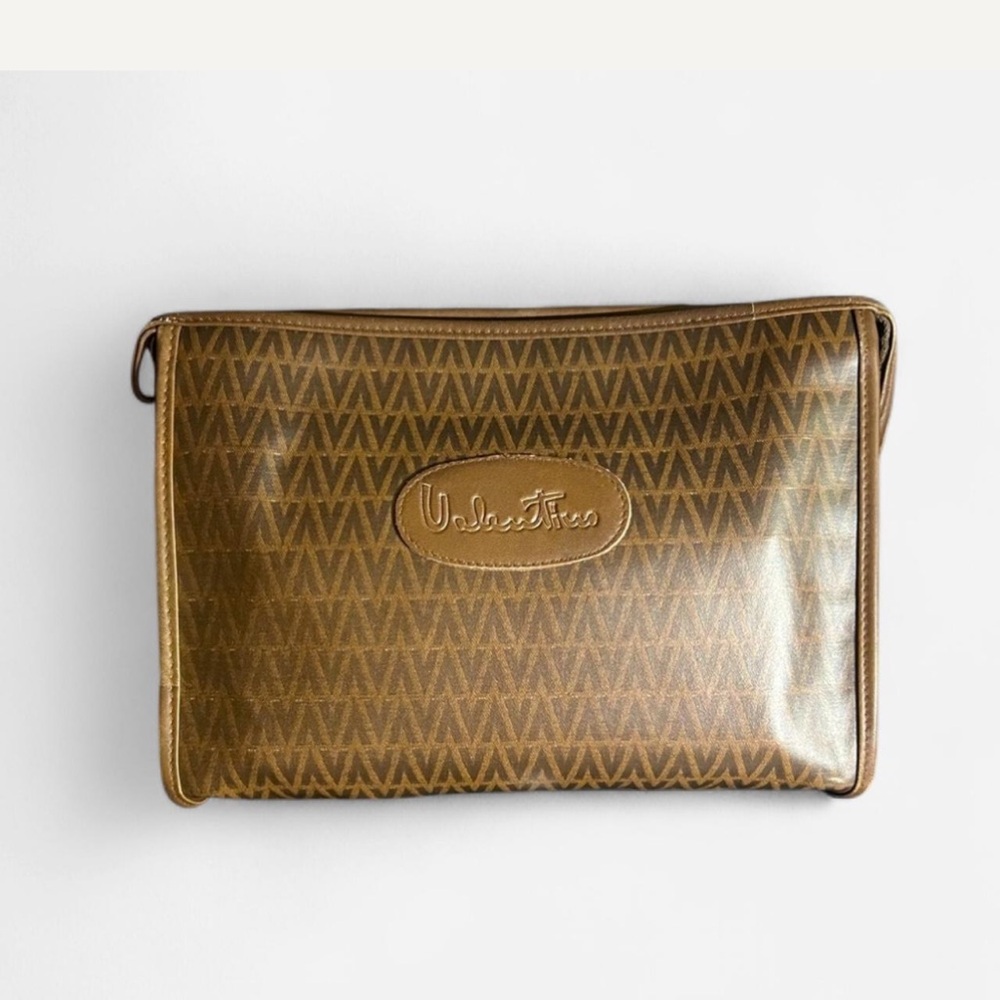VALENTINO Pouch (excellent condition)